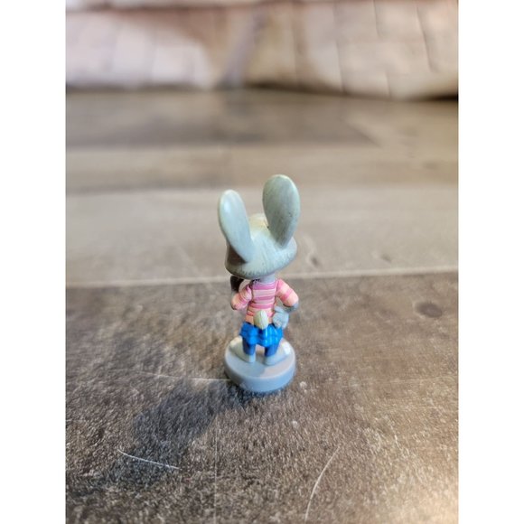 Zootopia Judy Hops bunny rabbit Disney toy figure - Picture 4 of 6